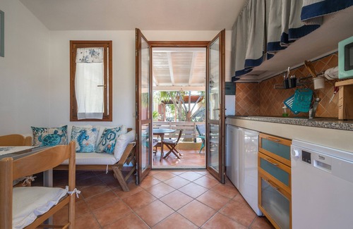 Costa Rei Casa | Casa de vacaciones "D Home Costa Rei" con vistas, terrazas privadas y Wi-Fi