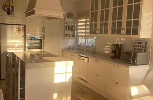 Ildır Koyu Casa | Vacation home De'Lale Villa with great views and pool in Izmir Reisdere