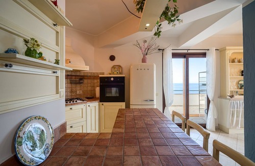 Letojanni Casa | Vacation home for 7 guests with 130m² in Letojanni (163652)