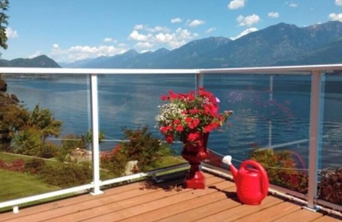 Central Kootenay Cabaña | Vacation Home For Rent - Ainsworth BC