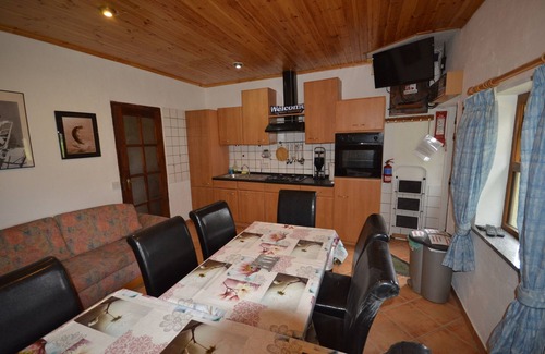 Shiplake Casa | Vacation home for up to 5 people on Lough Allua, West Cork