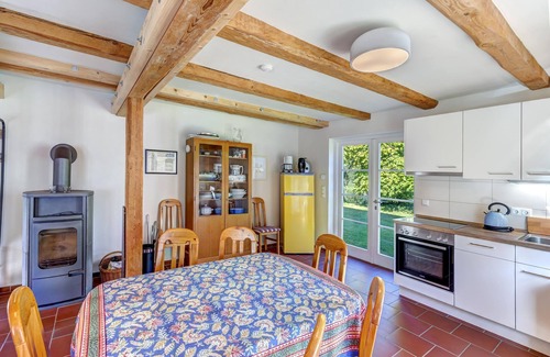 Lassan Apartamento | Vacation home for up to 6 people; fireplace, large kitchen, garden - Katen am Schwanenteich