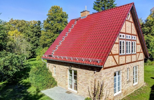 Lassan Apartamento | Vacation home for up to 6 people; fireplace, large kitchen, garden - Katen am Schwanenteich