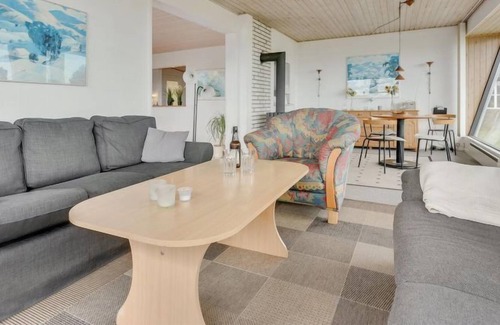 Broager Casa | Vacation home "Fridgerd" - 25m from the sea in SE Jutland in Broager - 6 persons, 3 bedrooms