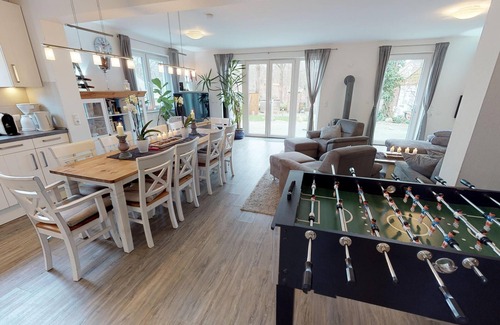 Laboe Casa | Casa de vacaciones de 5 estrellas tipo O con vista al mar Báltico, sauna barrica y jacuzzi