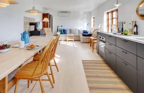 Bandholm Casa | Vacation home "Gunva" - 25m from the sea in Lolland, Falster and Mon in Bandholm - 2 persons, 1 bedrooms