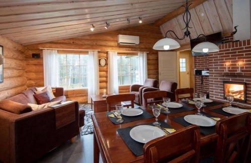 Mikkeli Casa | Casa de vacaciones Hiidenkivi en Mikkeli - 4 personas, 2 dormitorios