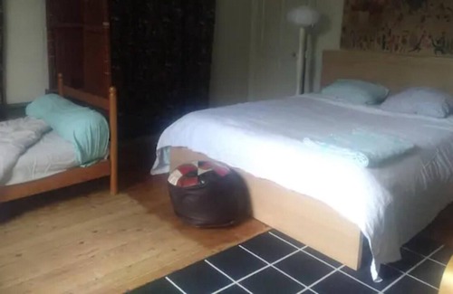 Voreppe Casa | Vacation Home "Immense Ancien Relais 19ème" with Private Garden & Wi-Fi