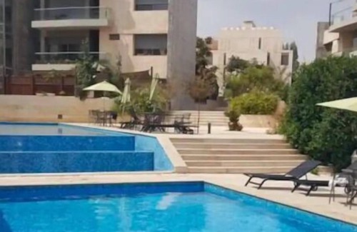 Amman Apartamento | Vacation Home in Abdoun, Amman with Swimming Pools