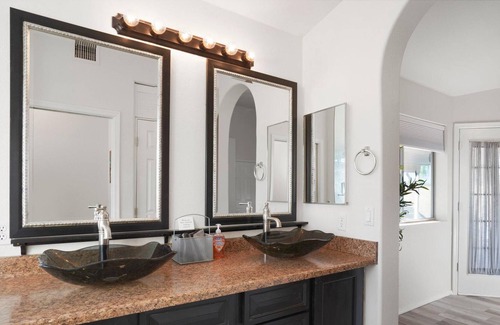 Chandler Casa | Vacation Home in Chandler! Right Next to Downtown! Private Pool & Patio
