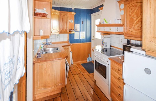 Tromo Casa | 3 Bedroom Accommodation in Færvik
