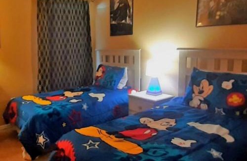 Lake Berkley Casa | Vacation Home in Orlando Florida Close to Disney