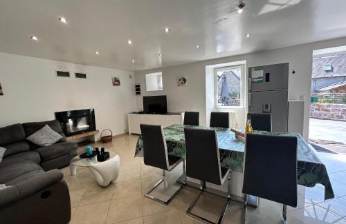 Paimpol Casa | Vacation Home in Paimpol near GR34 Trail