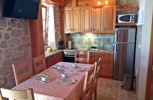 Jesenice Chalet De Esquí | Casa de vacaciones en Sumpetar Jesenice con Seaview, Terraza, Acondicionador, WIFI (5133-1)