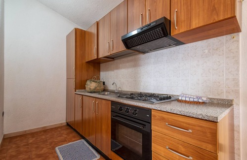 Trinita d'Agultu e Vignola Casa | Casa "La casa vista isola" con vista al mar, terraza y jardín