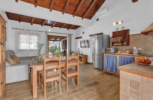 Betancuria Casa | Casa de vacaciones 'La Casilleta' con vistas a la montaña, Wi-Fi y aire acondicionado