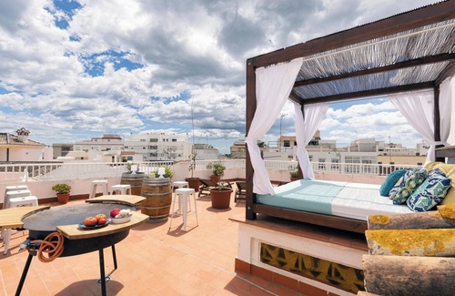 Historic Center of Estepona Casa | Casa 'La Casa de Manuel' cerca de la playa con terraza