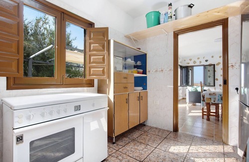 Pajara Casa | Casa de vacaciones 'La Solapa' con vistas a la montaña, jardín compartido y Wi-Fi