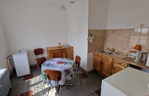 Le Grand-Bourg Casa | Vacation Home "Le Grand Bourg" with Private Garden & Wi-Fi