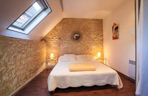 Sainte-Mondane Casa | Casa de vacaciones "Le Bonheur Dans Notre Pré 25 Person" con balcón y piscina privada