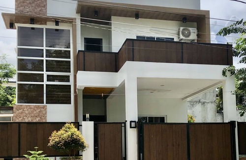Silang Casa | Vacation Home Metrogate Silang Estate Cozy and Beautiful environment