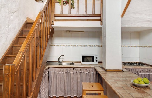 Galdar Casa | Casa vacacional 'Mirador de la Abuela' con vistas al mar, 2 terrazas y Wi-Fi