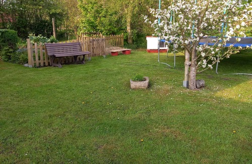Buttforde Cabaña | Cottage en Frisia Oriental con terraza, el Mar del Norte, 2 pers. desde 29, - por día