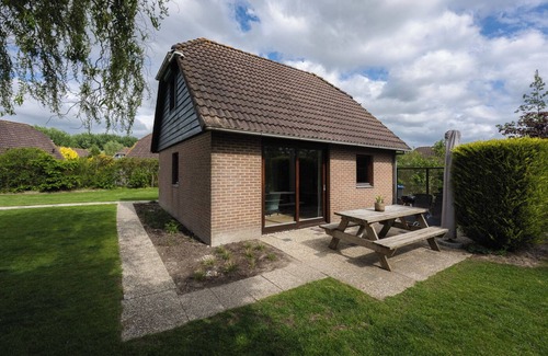 Wolphaartsdijk Casa | Vacation home on Lake Veere
