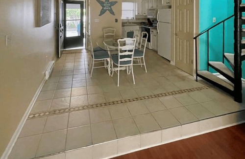 North Ocean City Casa | Vacation home on the water- 2 level Townhouse/Condo with outdoor pool. 2.5 bath.