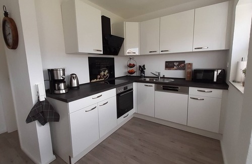 Ofenerdiek Casa | Vacation home Rhapsody-Oldenburg in a quiet suburban location