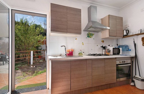 La Solana Casa | Vacation Home 'Vivienda V Torres 4' with Mountain View, Wi-Fi and Air Conditioning