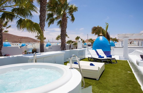 Geafond Villa | Casa de vacaciones "Villa 82" con vistas a la montaña, piscina y Wi-Fi