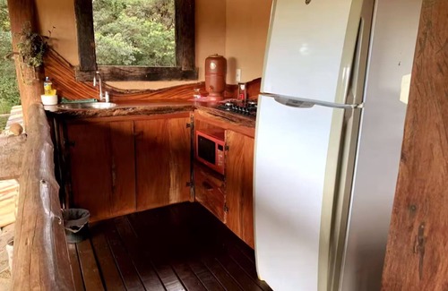 Jaboticatubas Cabaña | Vacation home with natural water pool