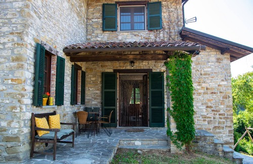 Monastero Bormida Villa | Vacation home with breathtaking views, large garden and pet friendly.
