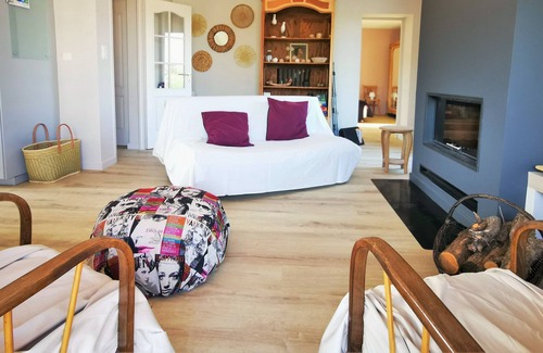 Chamaret Casa | Holiday house with fenced garden and secure swimming pool
