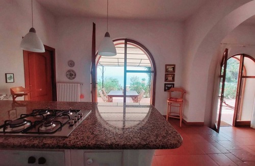 Mattinata Casa | Vacation home with sea view South Italy/Apulia/Gargano max 6 pers.
