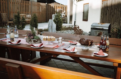 Hayingen Casa | Vacation home "Zum alten Kuhstall", wheelchair accessible, 200sqm, 6 bedrooms, max. 18 persons