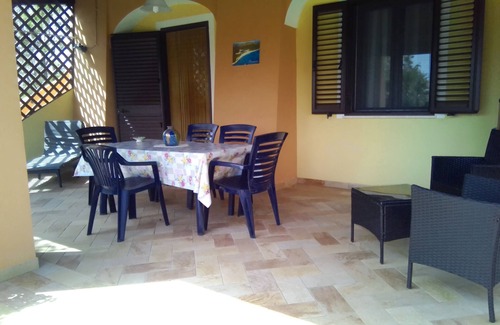 Cala Liberotto Apartamento | Vacation House