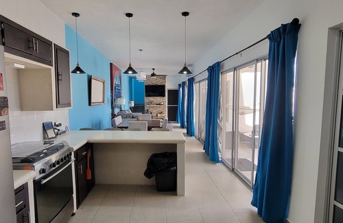 Chelem Casa | Vacation Oasis 3/B to beach, with Hot Tub and Outdoor Bar