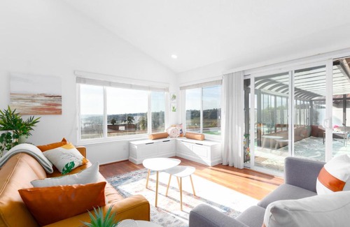 Solana Beach Casa | Vacation Oasis! Ocean Views~Mini Golf~King-Suites