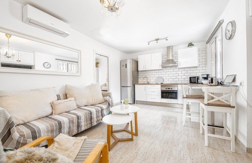 Arguineguin Apartamento | Vacaciones 'Pomelo 2' con vistas al mar, Wi-Fi y aire acondicionado