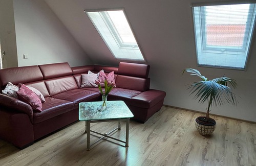 Bernburg Apartamento | Vacation rental 2 accommodates a max. of 10 people