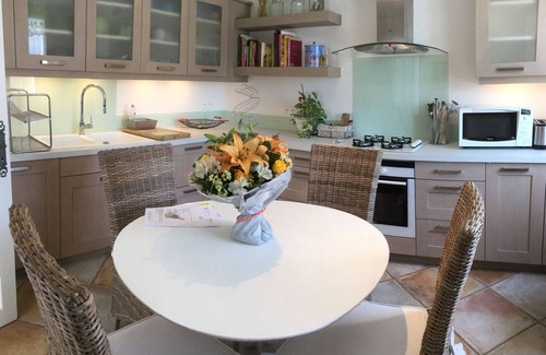 Aureille Villa | Alquiler de vacaciones con piscina en los Alpilles con una bonita vista 8 personas