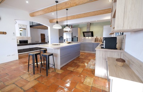 Aureille Villa | Vacation rental house with pool AUREILLE LS1-417