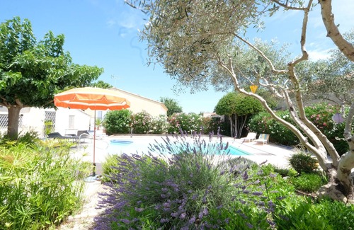 Moules Chalet De Esquí | Vacation rental house with pool MOULES LS3-424
