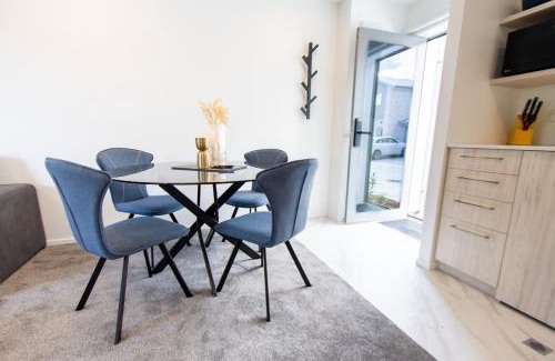 Upper Riccarton Apartamento | Vacation Riccarton 2 bed 2 bath w/carpark