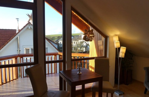 Bad Urach Apartamento | Vacation room, 40sqm, balcony, 1 living/bedroom, max. 2 persons