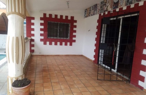 San Geronimo Casa | Villa para vacacionar incluye piscina, tres habitaciones, tres baños, etc.