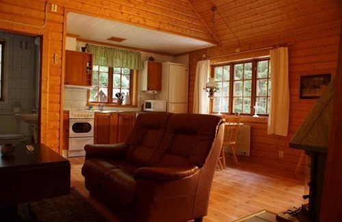 Sexdrega Chalet De Esquí | Holidays with a boat at the lake