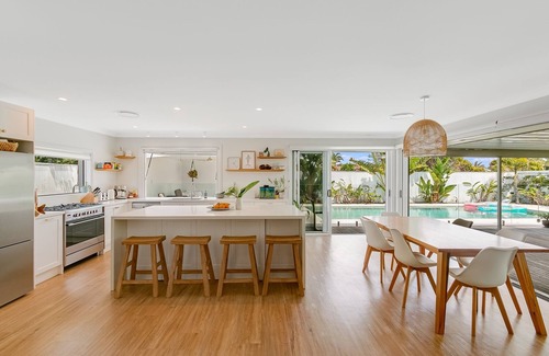 Pottsville Casa | Vacay on McKenzie - 4BR Family Fave by uHoliday